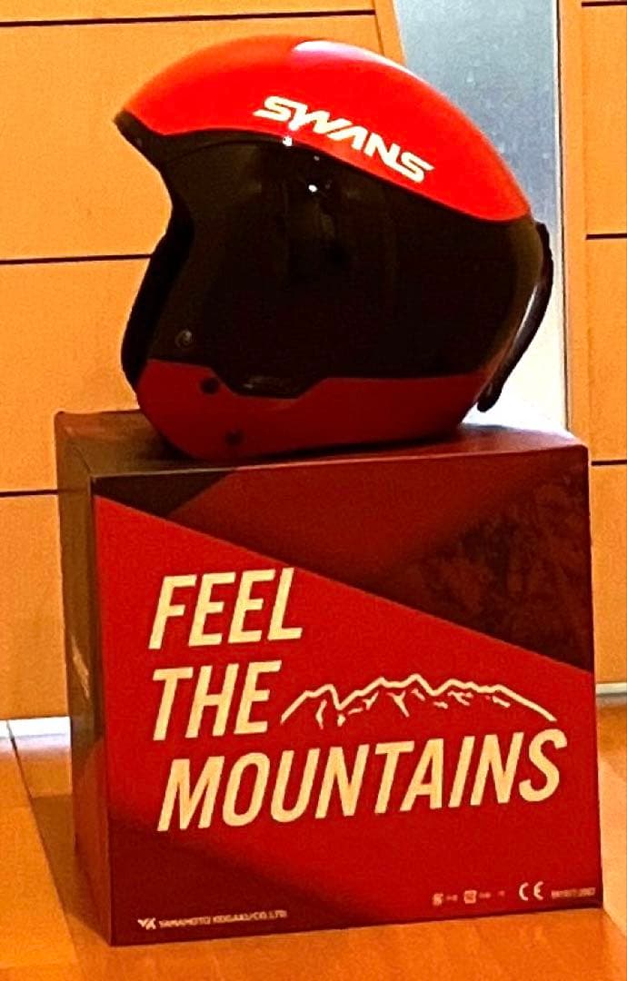 SWANS ヘルメット (FIS対応)とゴーグルとチンガードの3点セット