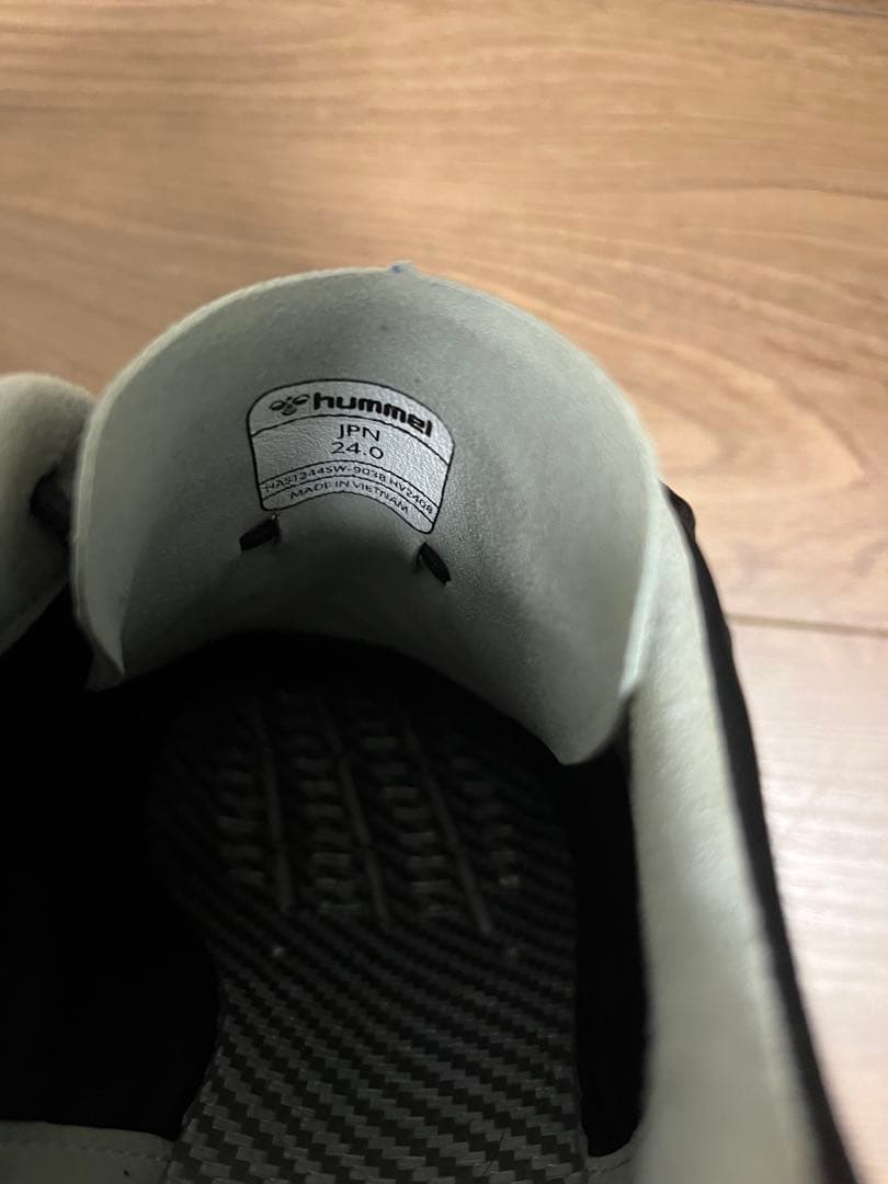 ヒュンメル ヴォラート3 PRO スーパーワイド　24cm サッカースパイク4E