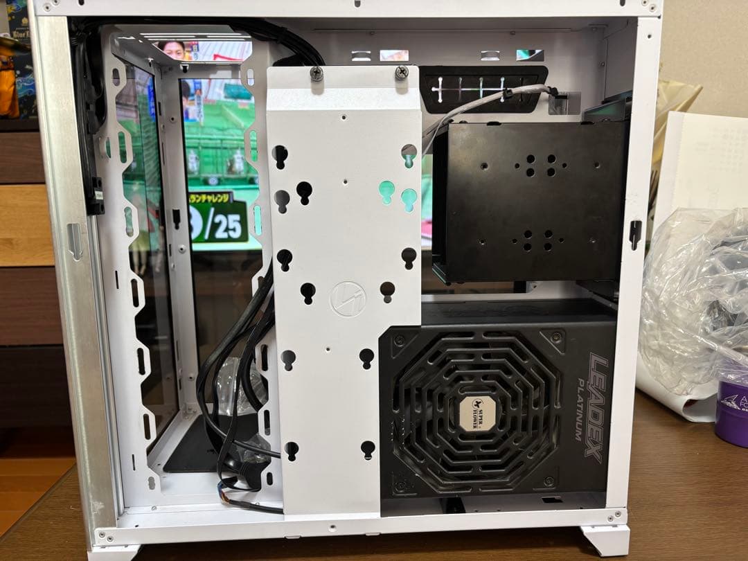 SUPER FLOWER SF-1600F電源ユニット O11 dynamic