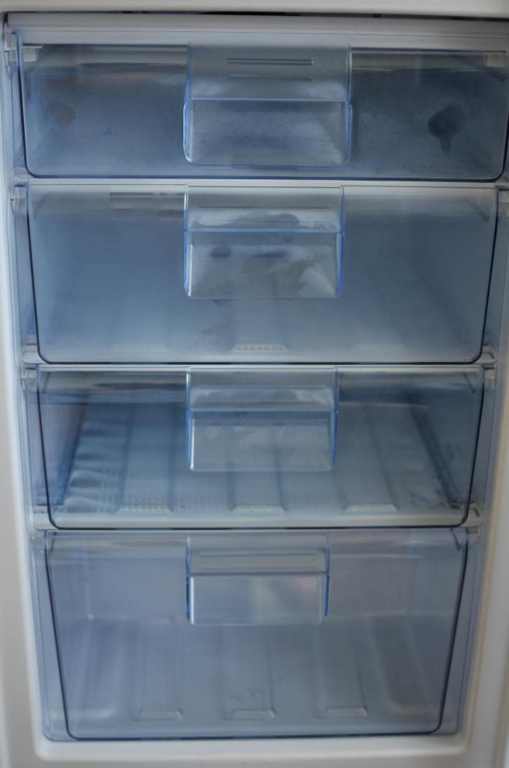 美品アイリスオーヤマ 冷凍庫 85L ホワイト IUSD-9B-W 2023年製