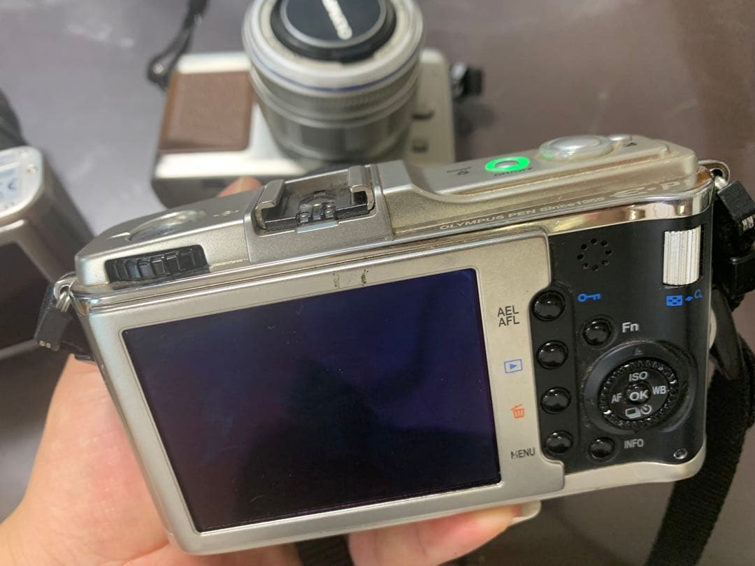ジャンク　olympus pen e-p1 2台　ep-2 1台