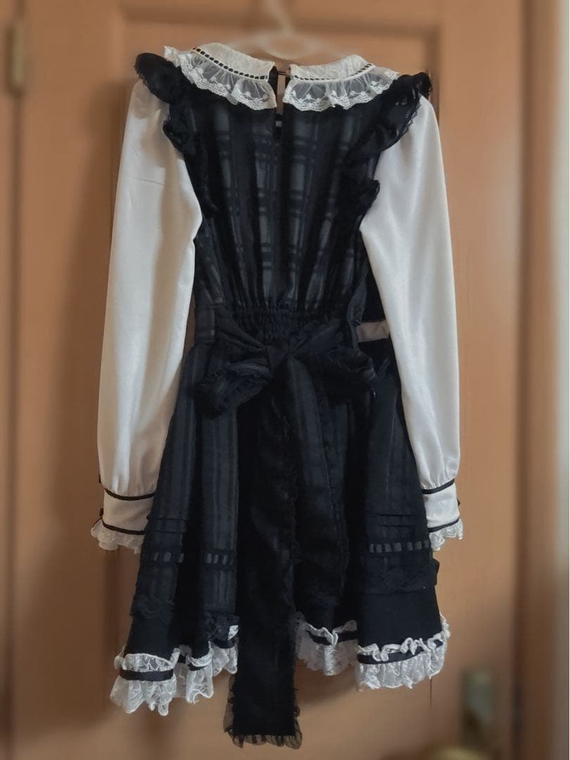 リズリサ シアーチェックエプロンフリルワンピース ブラック