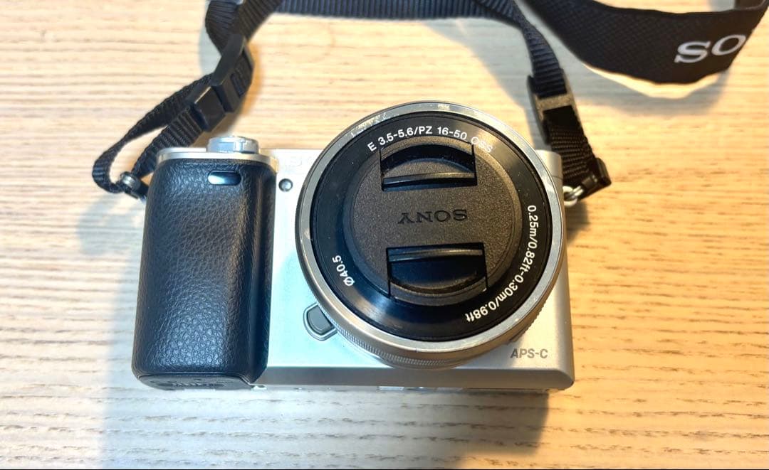 SONY α6000 ミラーレス一眼カメラ