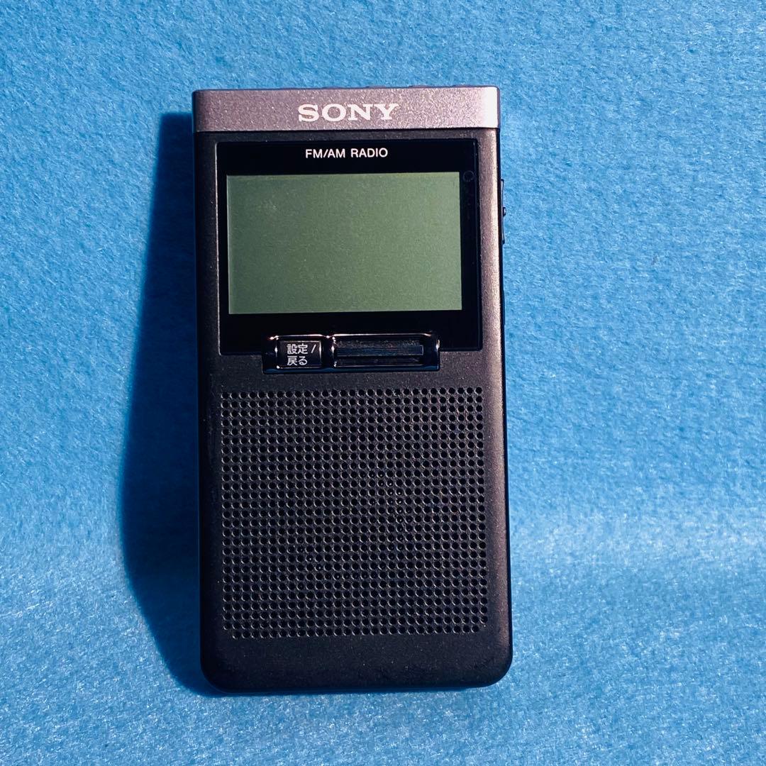 ソニー FM/AMラジオ SRF-T355 充電スタンド・取説付き 動作確認済み
