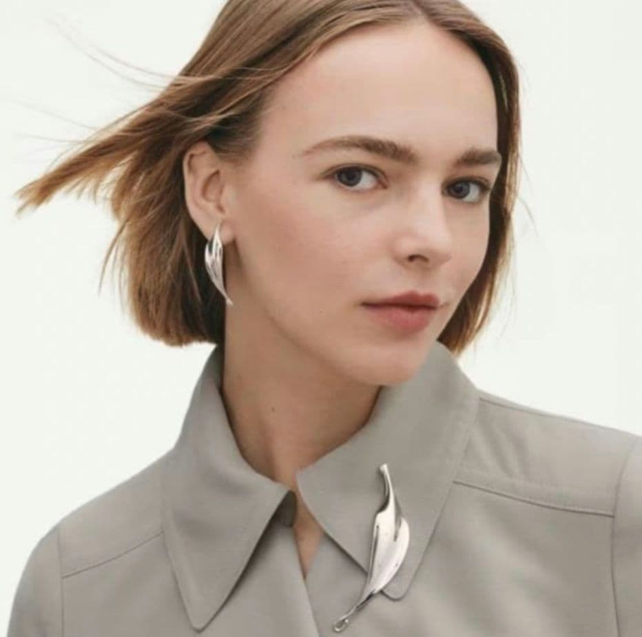   ブローチ リーフモチーフ シルバー925