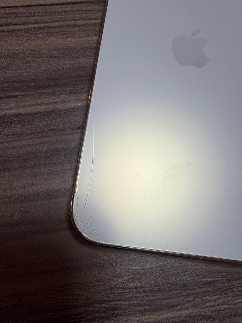 iPhone 13 Pro 256GB ゴールド　割れ傷あり