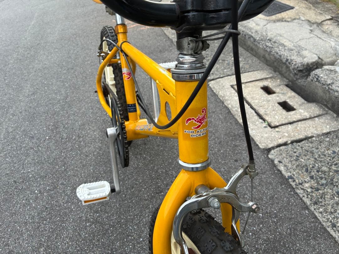 F28 中古/希少BMX OLD SCHOOL BMX RED SCORPION