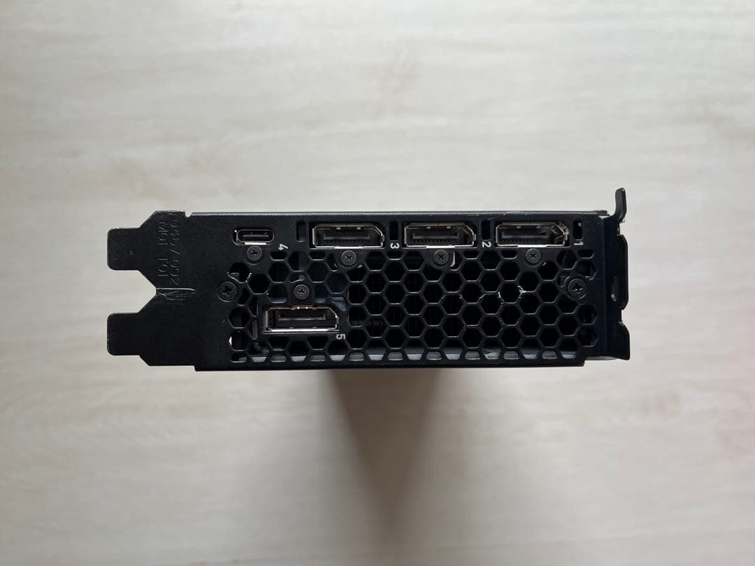 NVIDIA Quadro RTX 5000　16GB