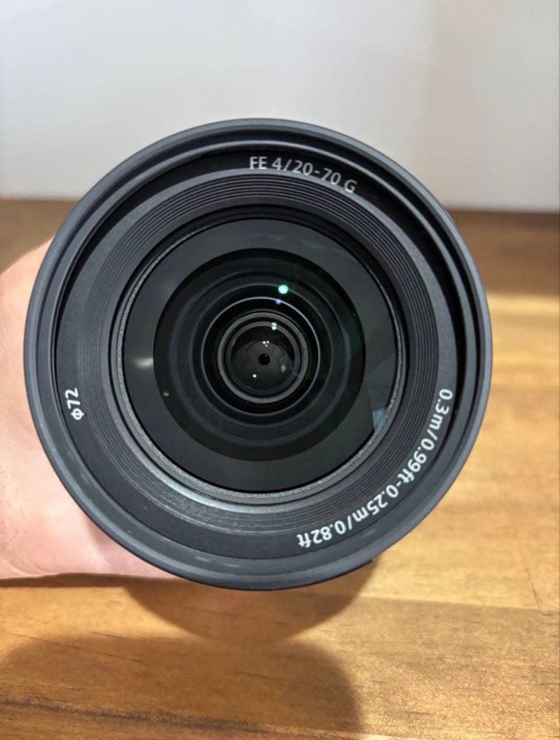 SONY FE 20-70mm F4 G ズームレンズ　SEL2070G