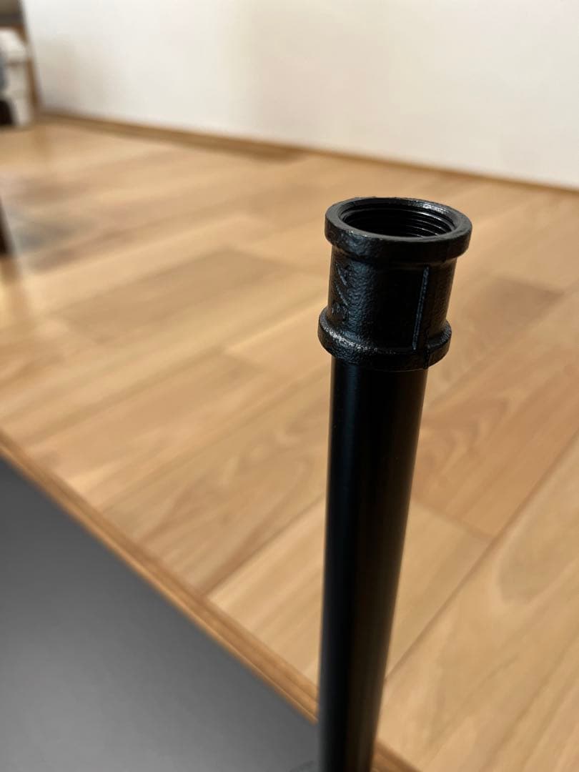 木製ヘリンボーンローテーブル ヴィンテージ仕上げ