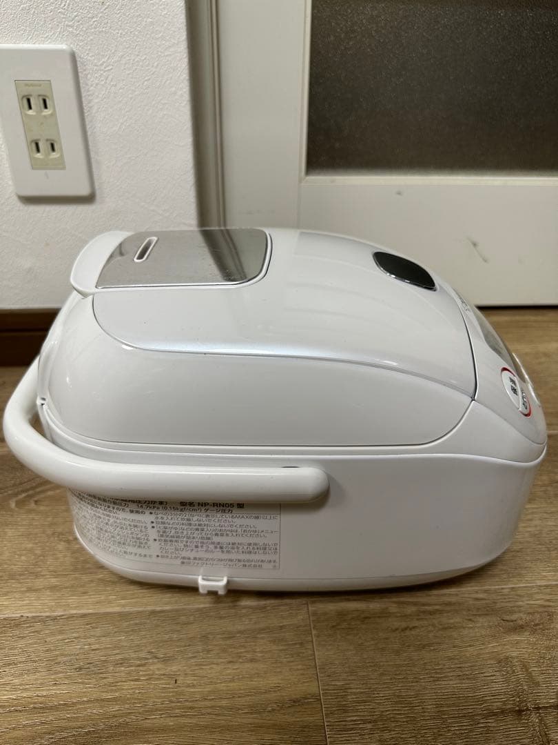 炊飯器 象印 NP-RN05 3合炊き 2022年製