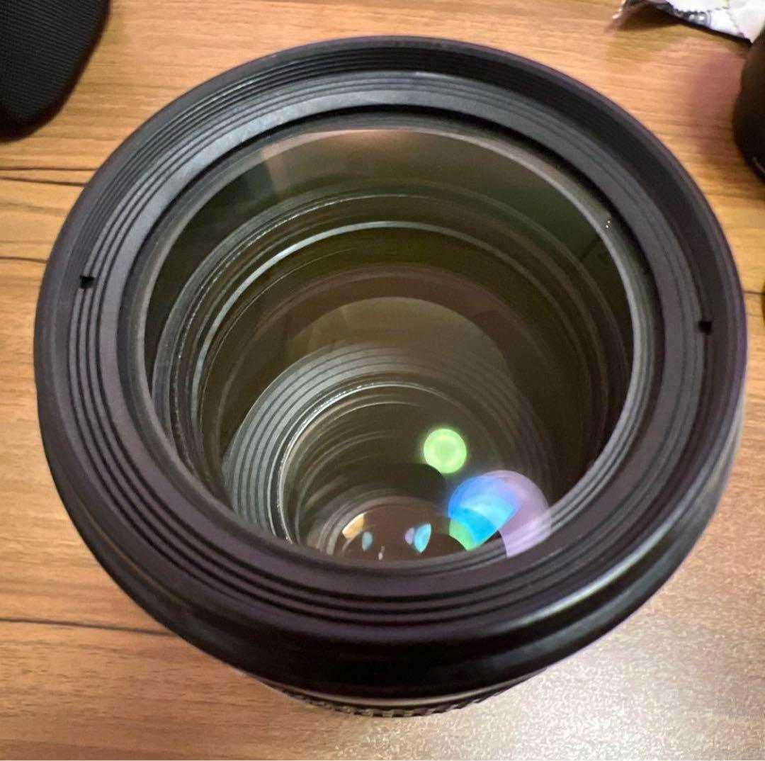 Canon EF 70-200mm f/4L USM、三脚マウント&フード付き