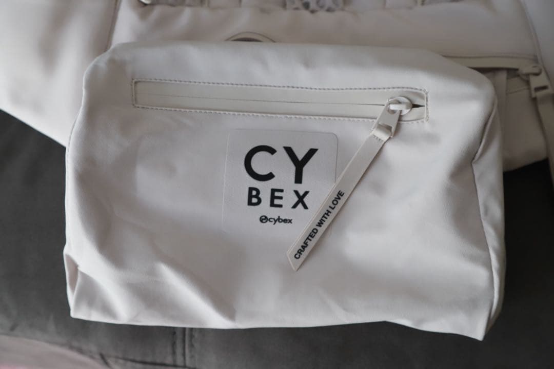 【美品】CYBEX 抱っこ紐Coya Carrier ライトベージュ