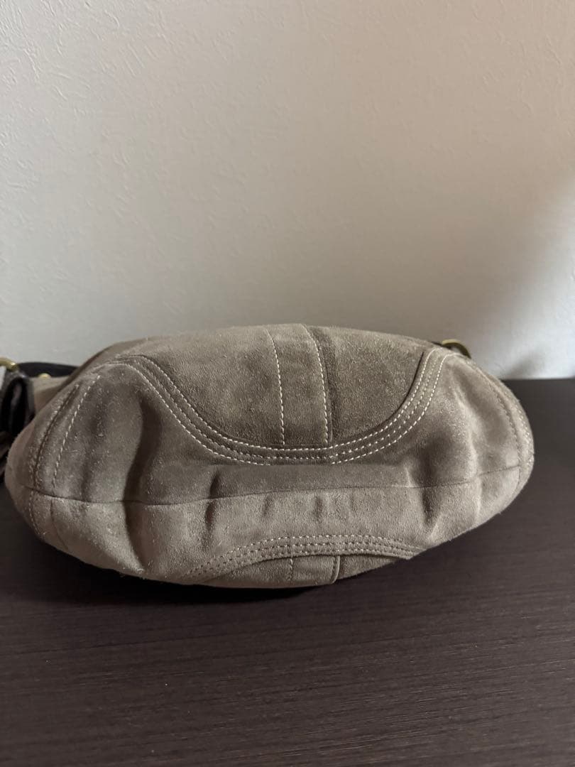 COACHブラウンスエード HOBOショルダーバッグ