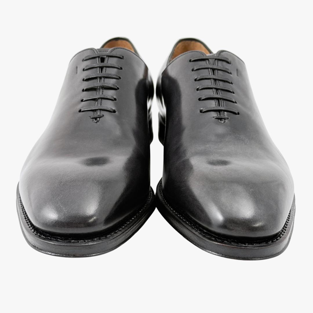 定価20万【極美品】フェラガモ トラメッザ　ホールカット 一枚革 革靴 28㎝