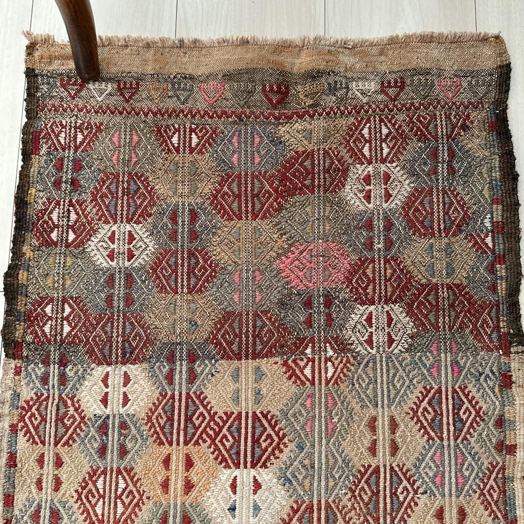 トルコ ヴィンテージラグ 955 レア ベージュ ブルー ピンク オールドキリム