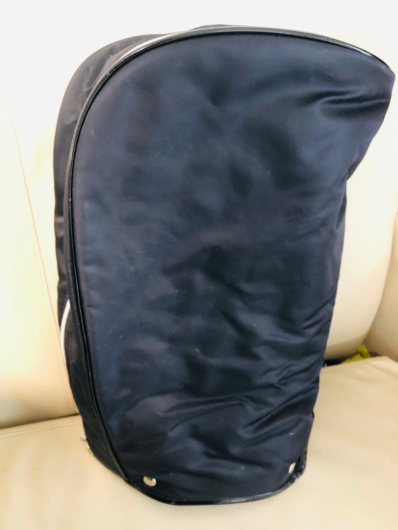 【送料込み】美品　廃盤人気　ブラックアンドホワイト　キャディバッグ