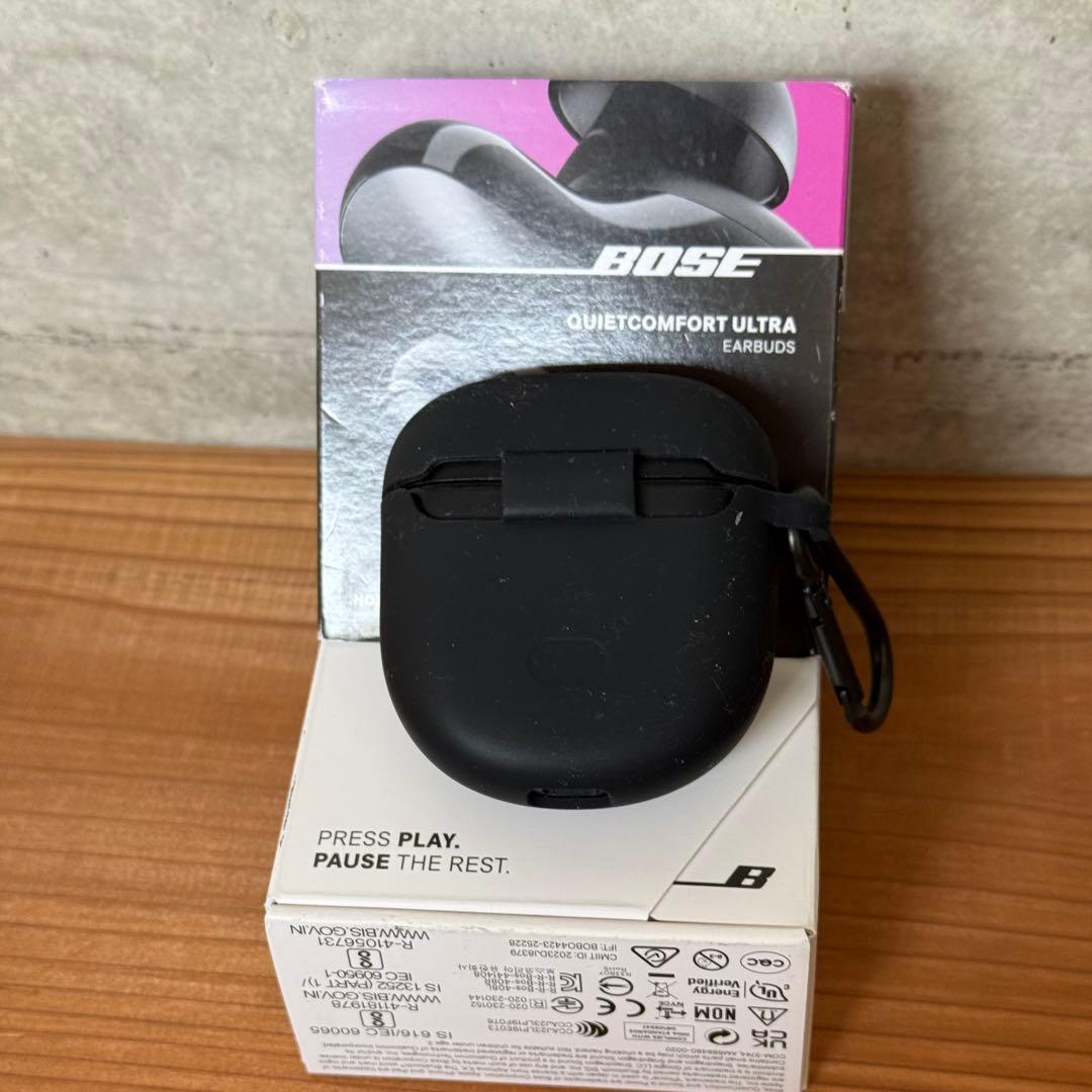 ・BOSE QuietComfort Ultra Earbuds （ケース付き）