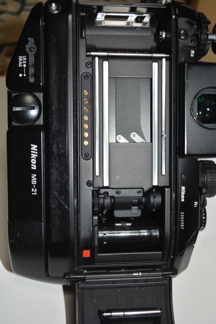 フィルムカメラ nikon F4s