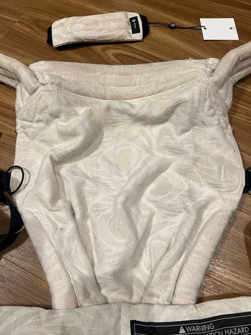 アーティポッペ　ザイガイスト　アーガス　オート　リネン