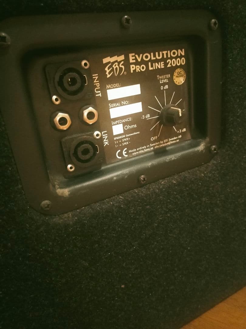 EBS NEO-112 ベース用キャビネット 楽器 動作確認済み 初期不良保証