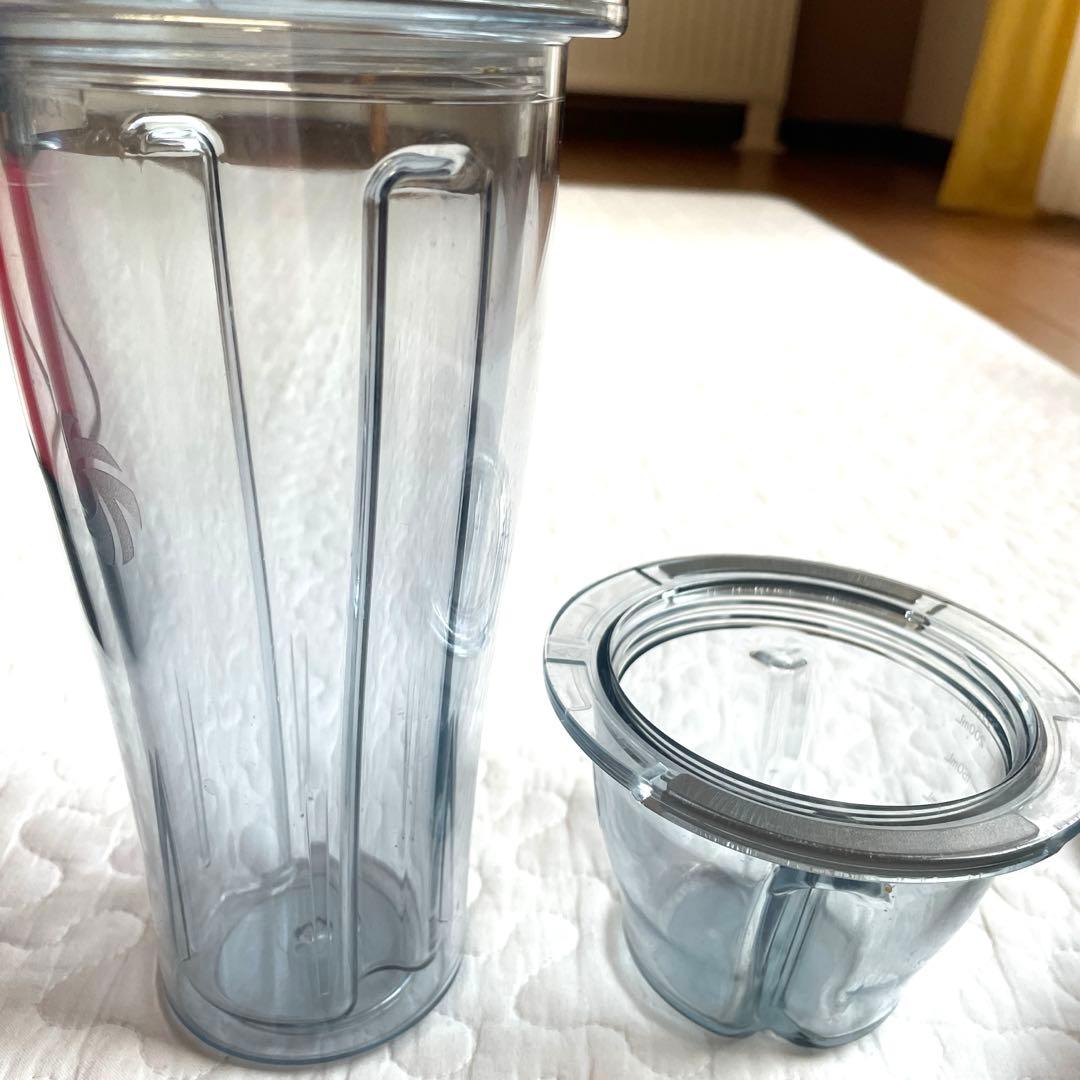 Vitamix 赤 ブレンダー 10段階設定 付属品あり