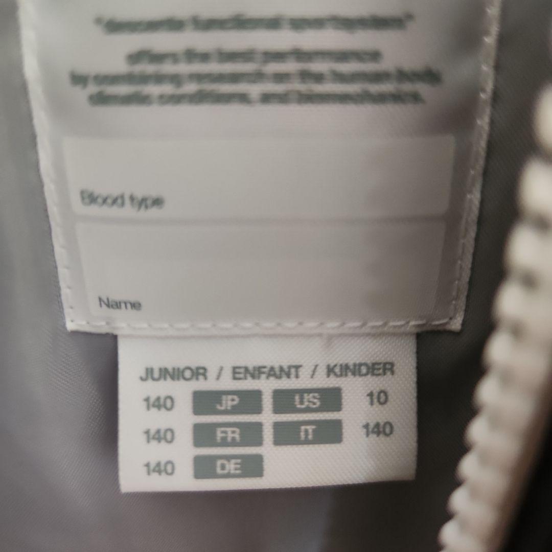 【DESCENTE】キッズ140cm　スキーウェア上下セット