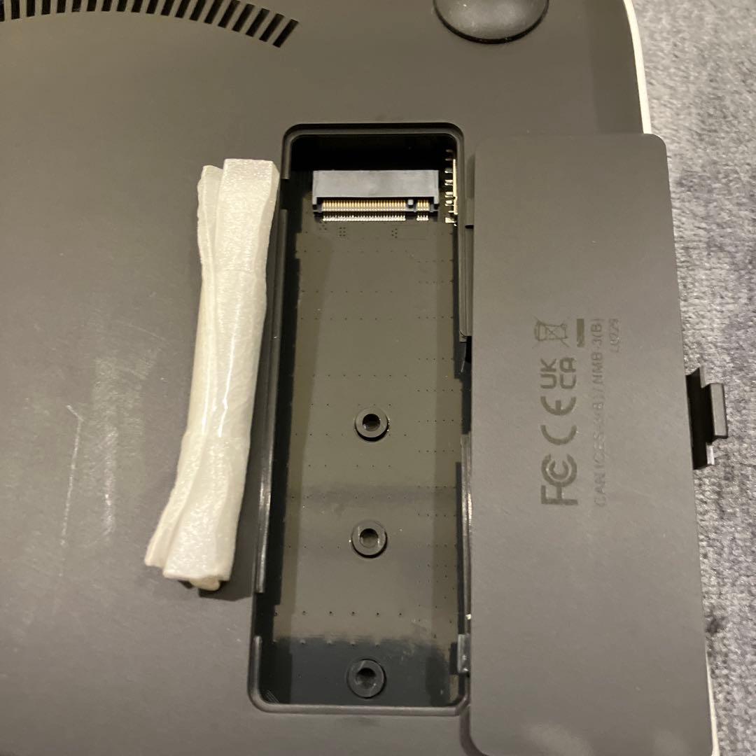 Satechiスタンドハブ