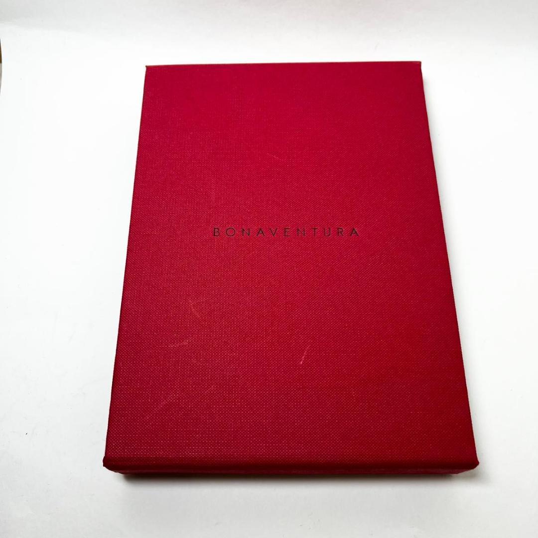 【未使用品】BONAVENTURA レザー iPhone16 pro ケース