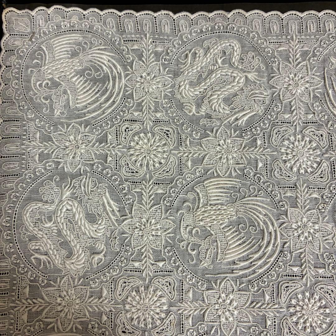 汕頭　スワトウ刺繍ハンカチ