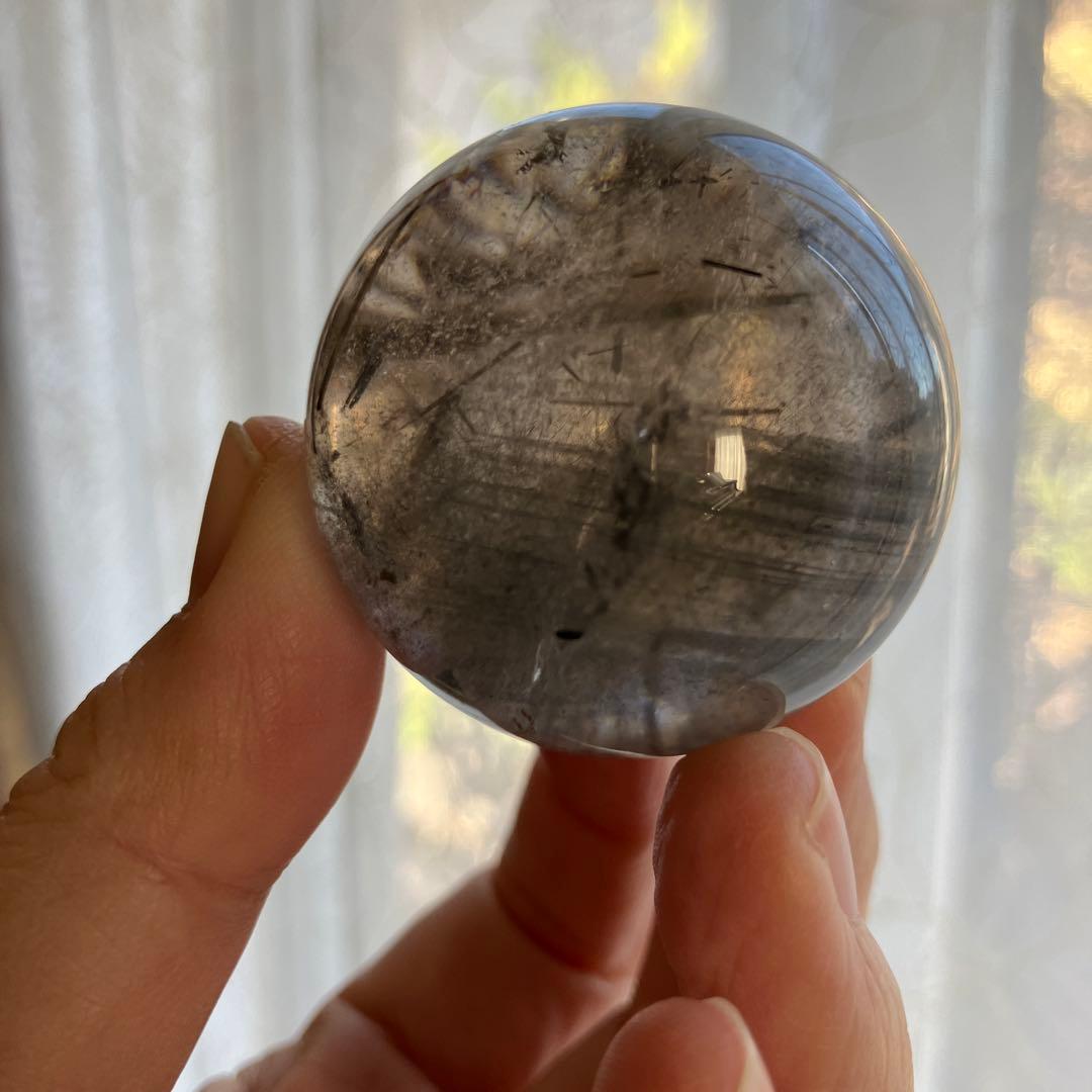 こつぶさま専用トルマリンインクォーツ　スフィア　天然石置物　E13