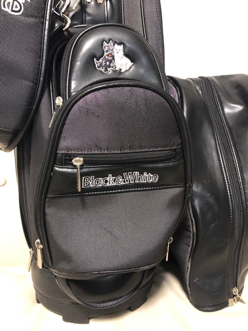 【送料込み】大人気　BLACK &WHITE ゴルフバッグ　黒