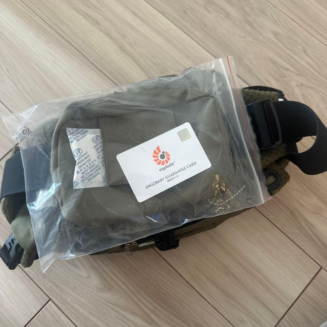 エルゴ オムニ ブリーズ 抱っこ紐 オリーブ　グリーン カーキ　緑