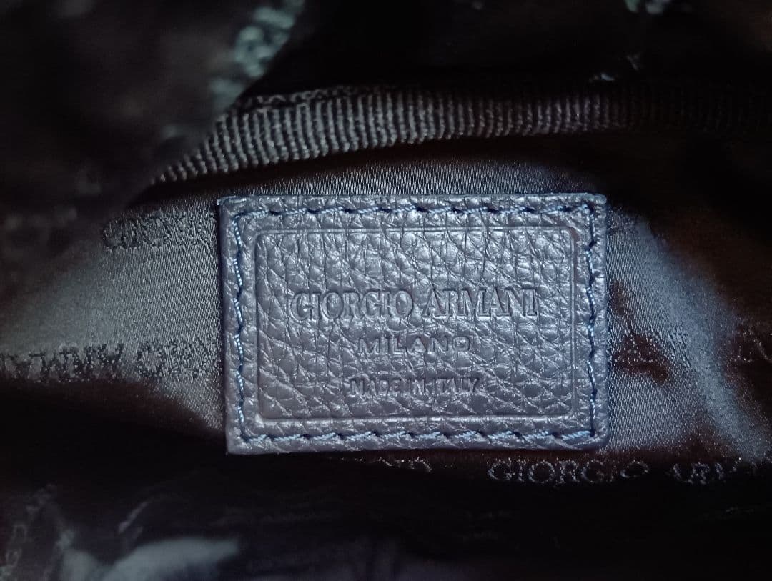 う*♪様 ジョルジオアルマーニ GAエンボスロゴ レザーポーチ セカンドバッグ