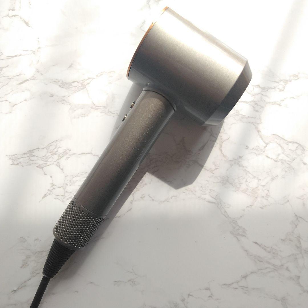 動作良好　人気シリーズ　ダイソン　Dyson　HD08　ドライヤー