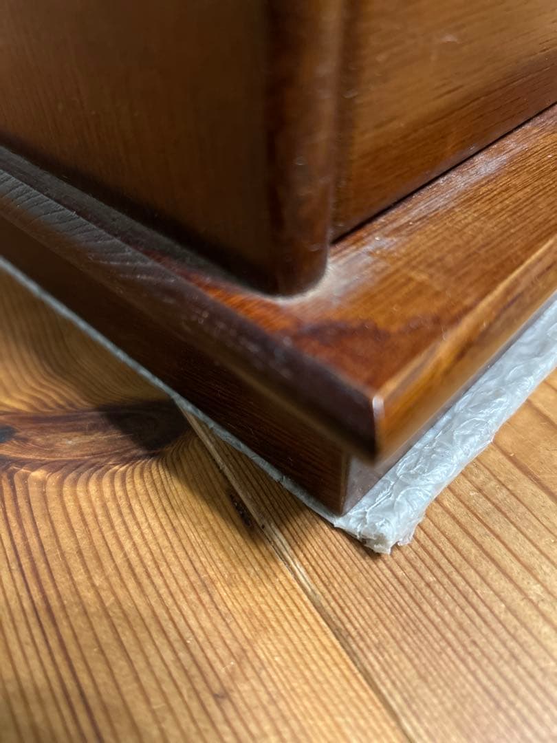 アンティーク　段違い　木製キャビネット ガラス扉付き 小引き出し3段