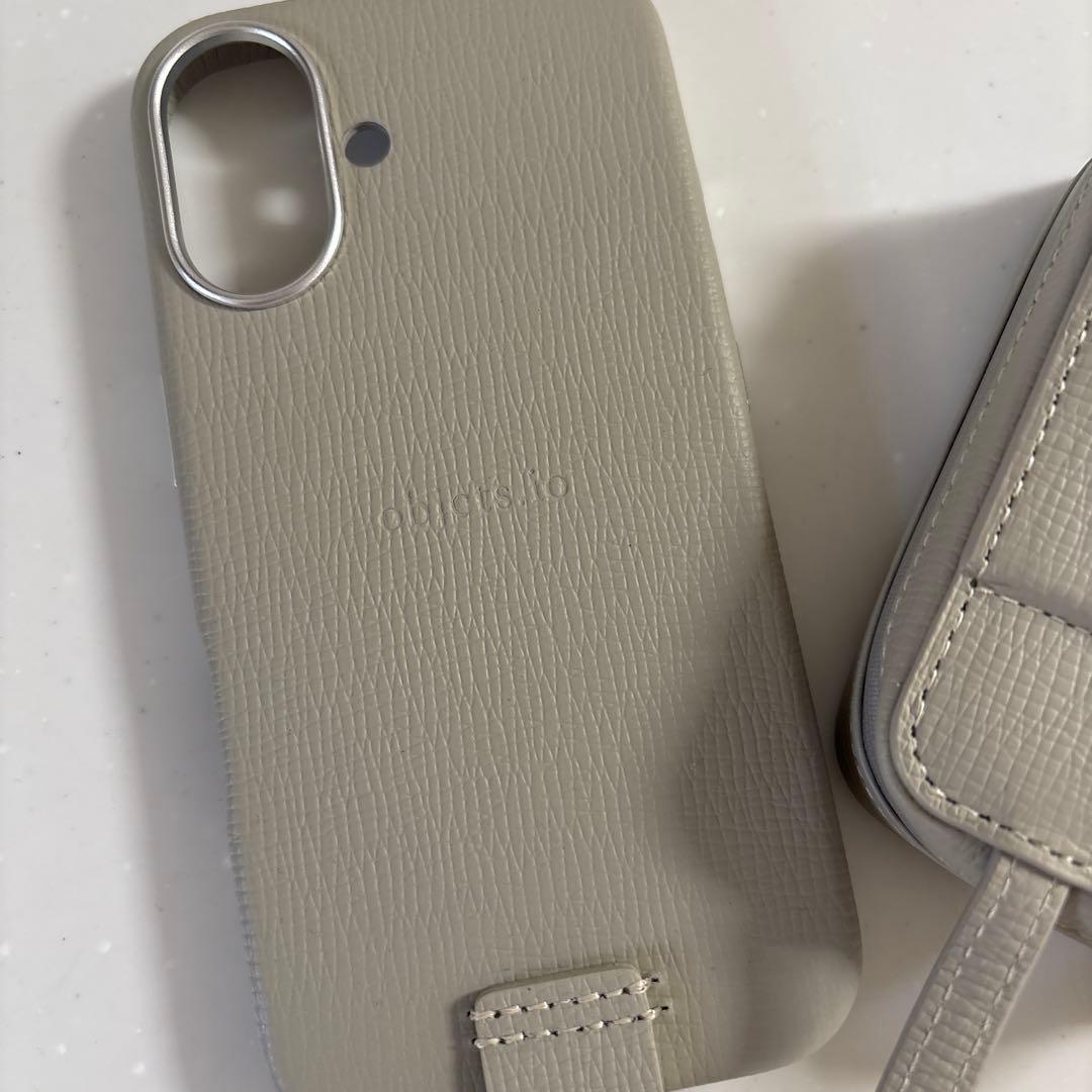 KARUobjects.ioのスマホホルダー　iPhone16対応