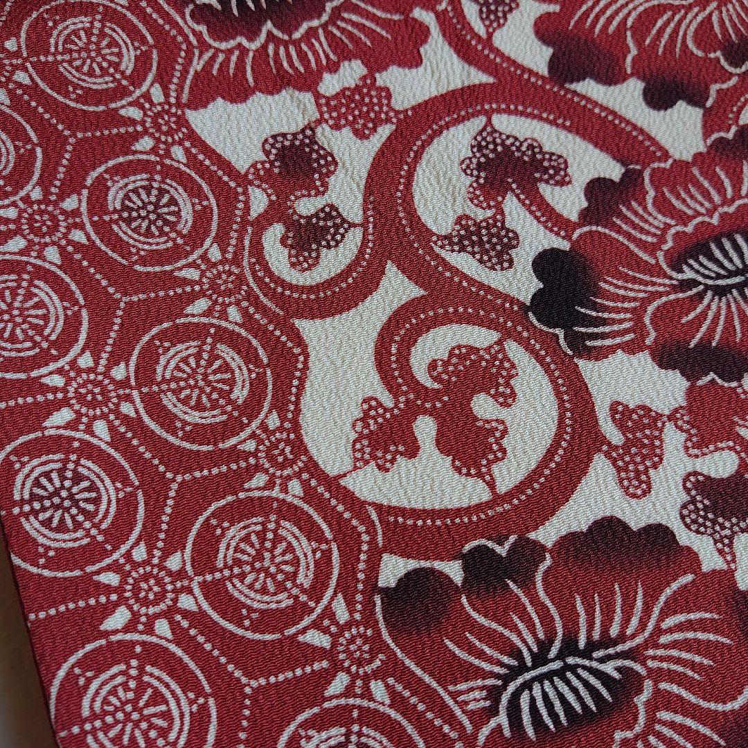 大人可愛い花唐草模様 草木手染めのちりめん開き名古屋帯