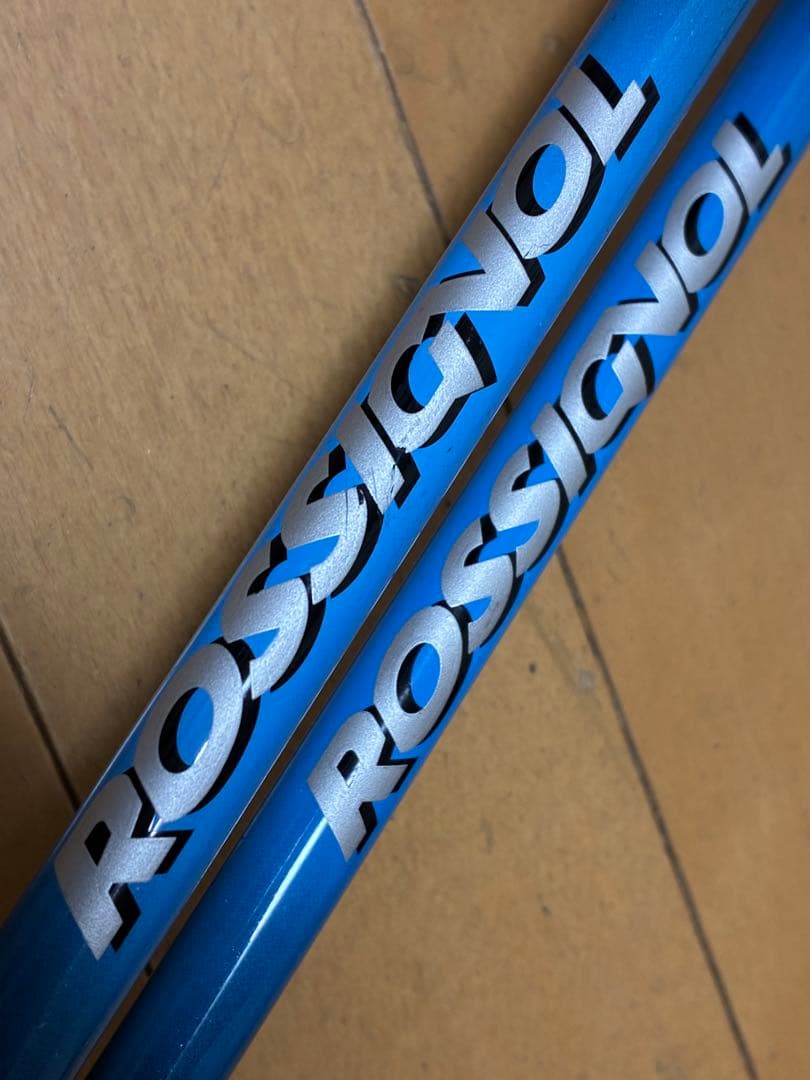 美品118cmROSSIGNOL ULTLA LIGHTカーボンスキー ストック