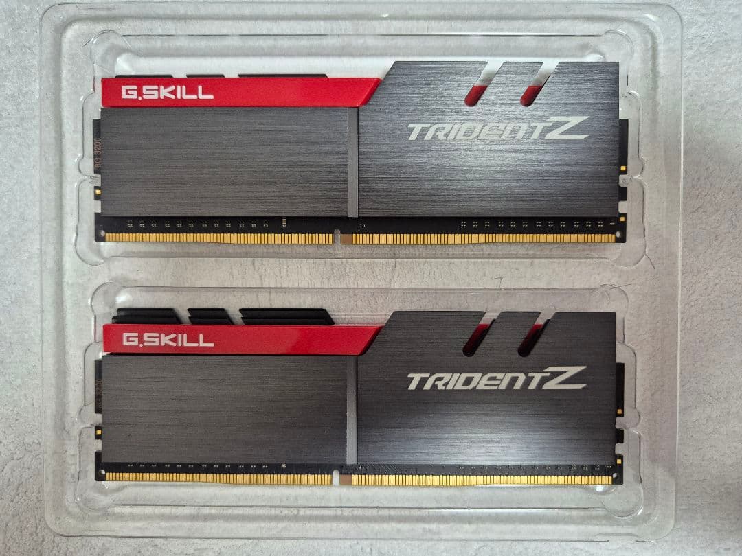 メモリー G.SKILL TRIDENT Z DDR4 16GB (2x8GB)