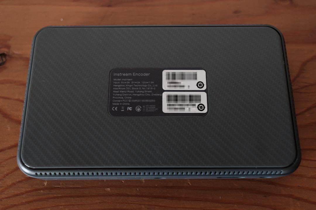 YoloLiv Instream 縦型ライブストリーミングエンコーダー