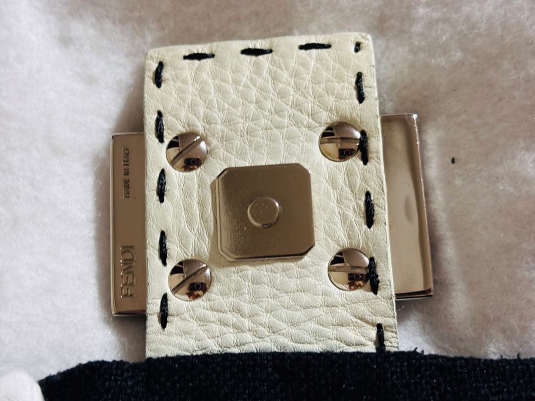 【ヴィンテージ】フェンディ　FENDI 刺繍 バッグ バケット バゲット　花