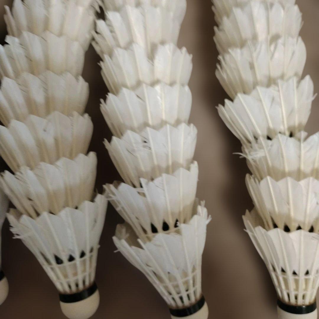 送料無料　ヨネックス中古シャトル　120球　エアロセンサー500　３番　4番