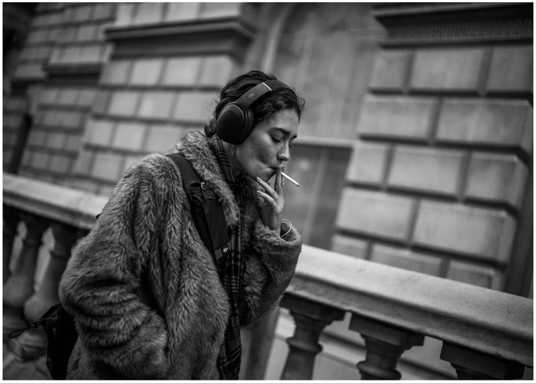 入手困難　美品　FUJIFILM X100ⅵ コンデジ　ブラック　おまけ多数