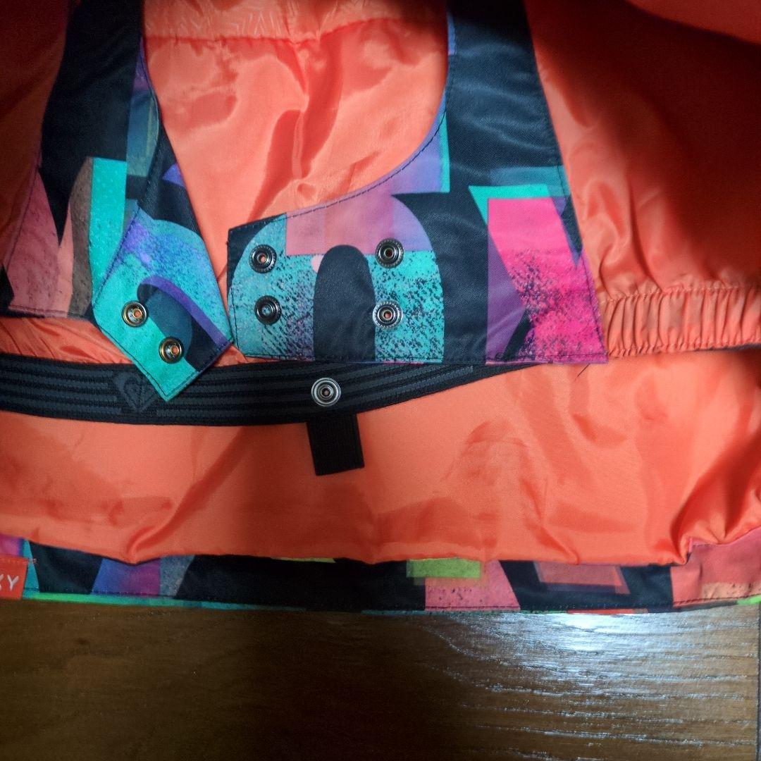 ROXY　スノボウェア　上下セット　Ｍ　総柄　ロゴ　ベージュ