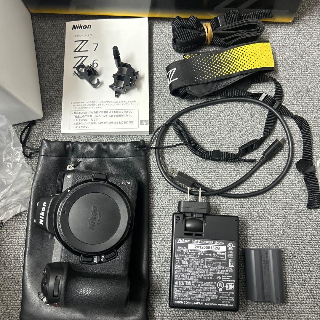 Nikon ミラーレスカメラ Z6 24-70 レンズキット Z6LK24-70