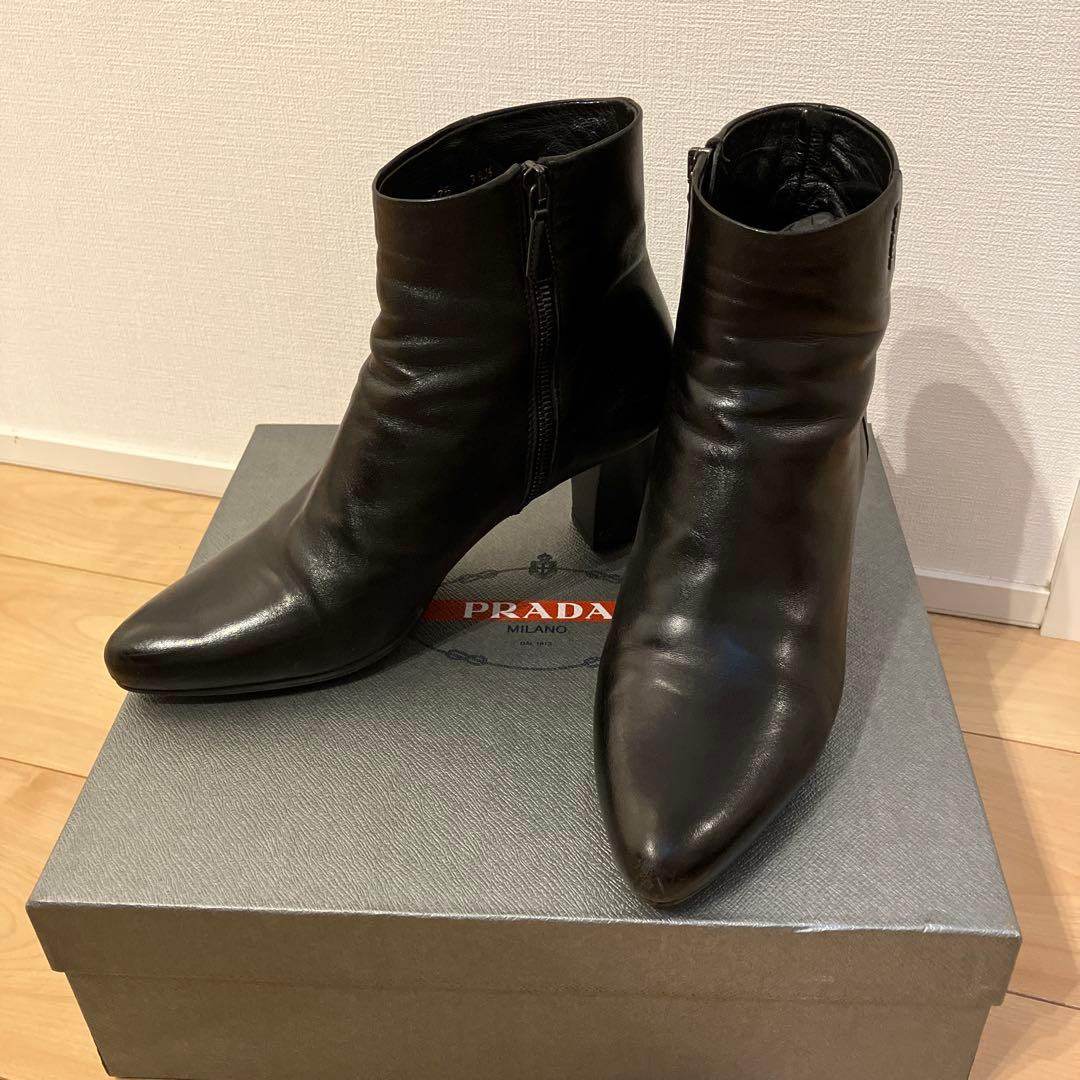 プラダ　ショートブーツ　38.5