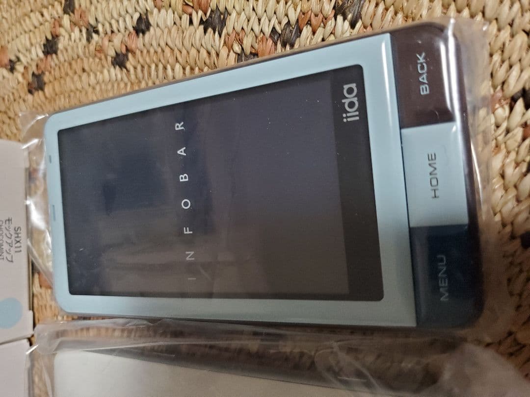 INFOBAR SHX11 モックアップ 全4種