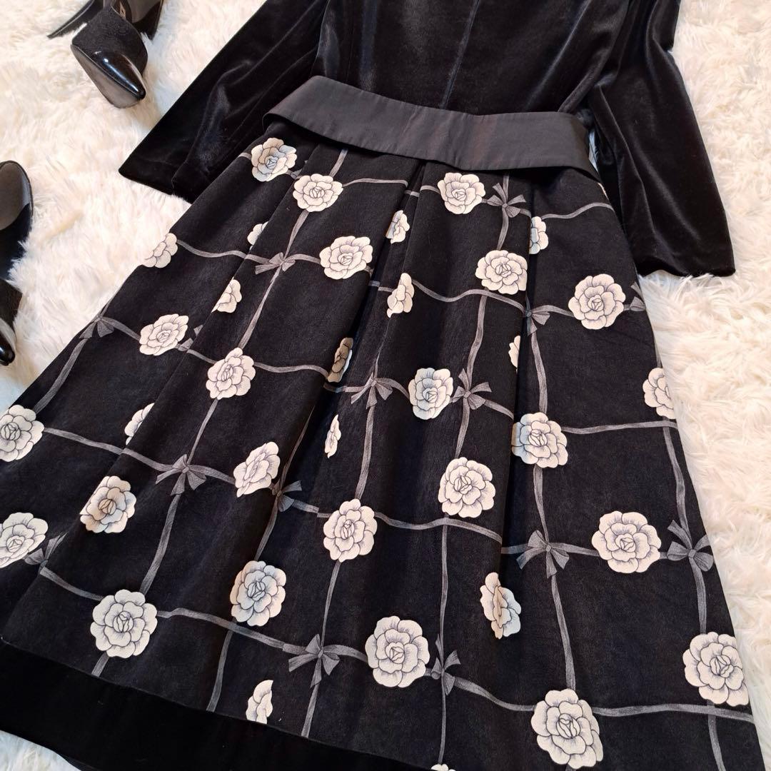 高級✨エムズグレイシー　スカート　花柄　ベロア　38 長袖　黒　リボン　M