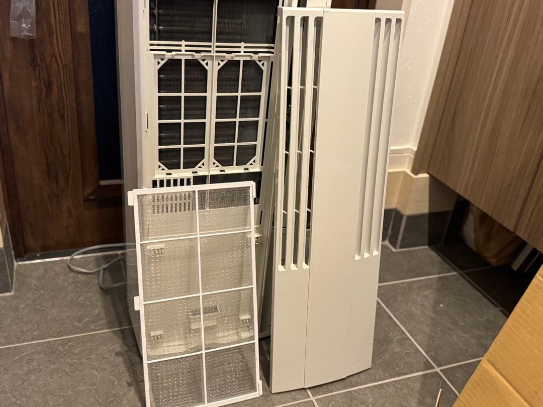 【2019年製】コロナ/CW-1619窓用エアコン 取付枠・リモコン付